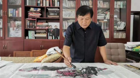 人民画家网推荐中美协会员著名画家：张洪华