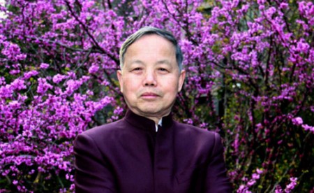 人民画家网推荐中美协会员著名画家：方国兴